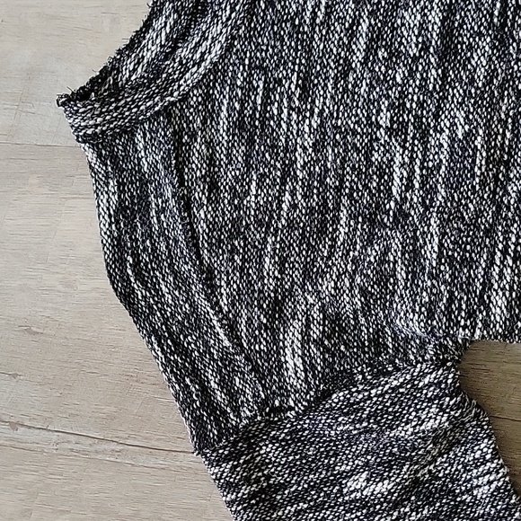 Mango Collection sweater shirt size XS - Picture 7 of 8